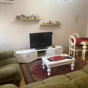Klik Center Appartamento Tirana