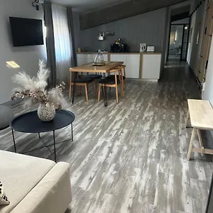 Marvellous 2 Bedrooms Attic In The Old Town Appartamento Bucarest